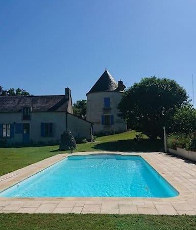 Tour De Bablou - Insolite Allouis Bagian luar foto